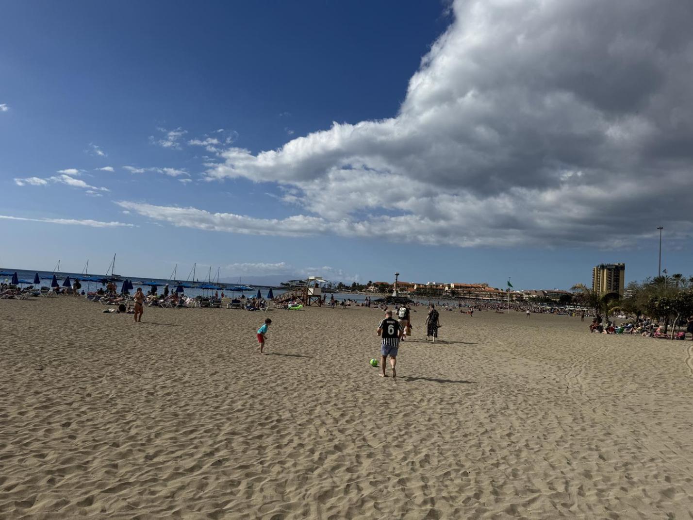 Heart Of Los Cristianos Modern Apartment Close To The Sea In Tenerife Buitenkant foto