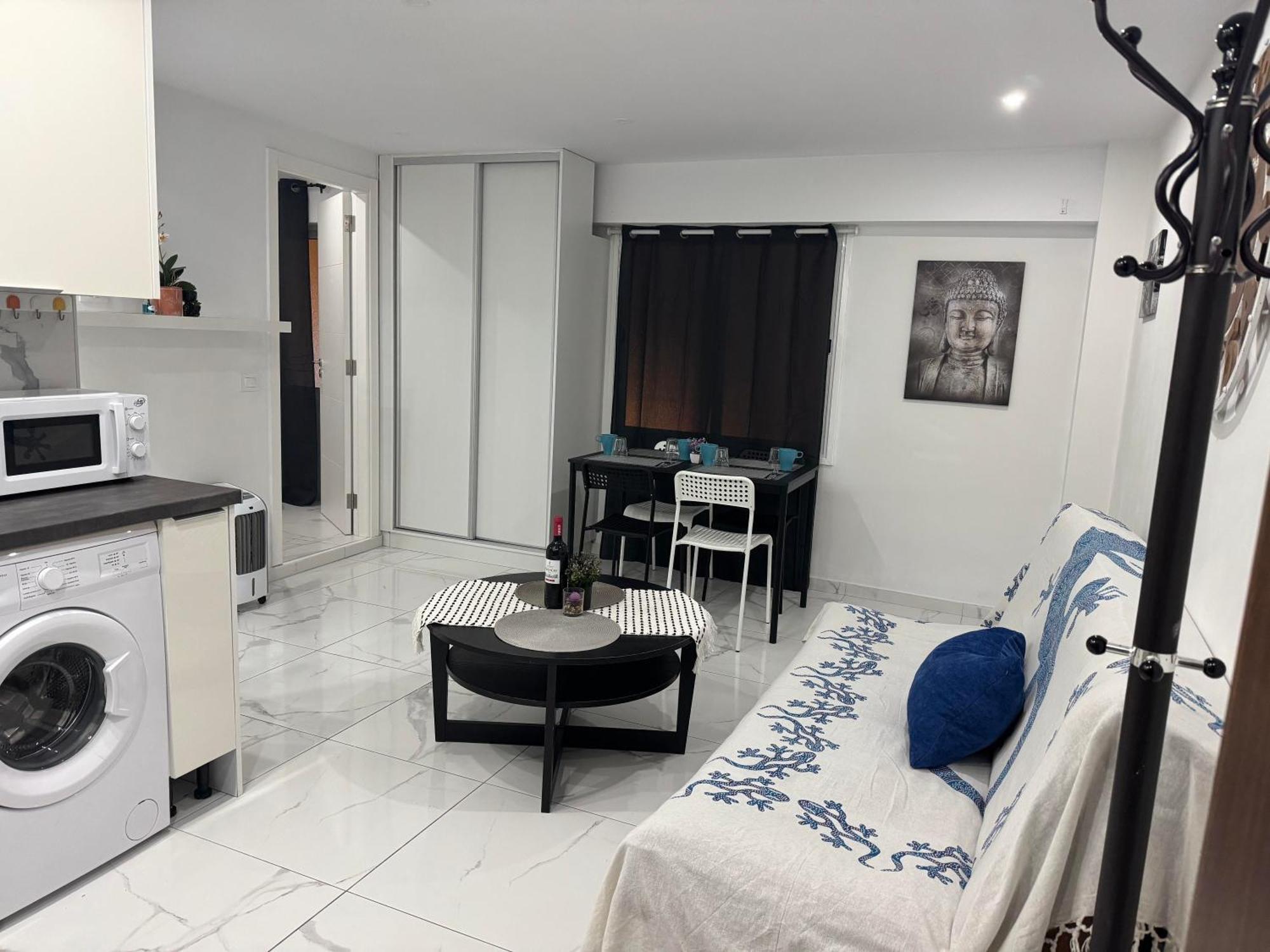 Heart Of Los Cristianos Modern Apartment Close To The Sea In Tenerife Buitenkant foto