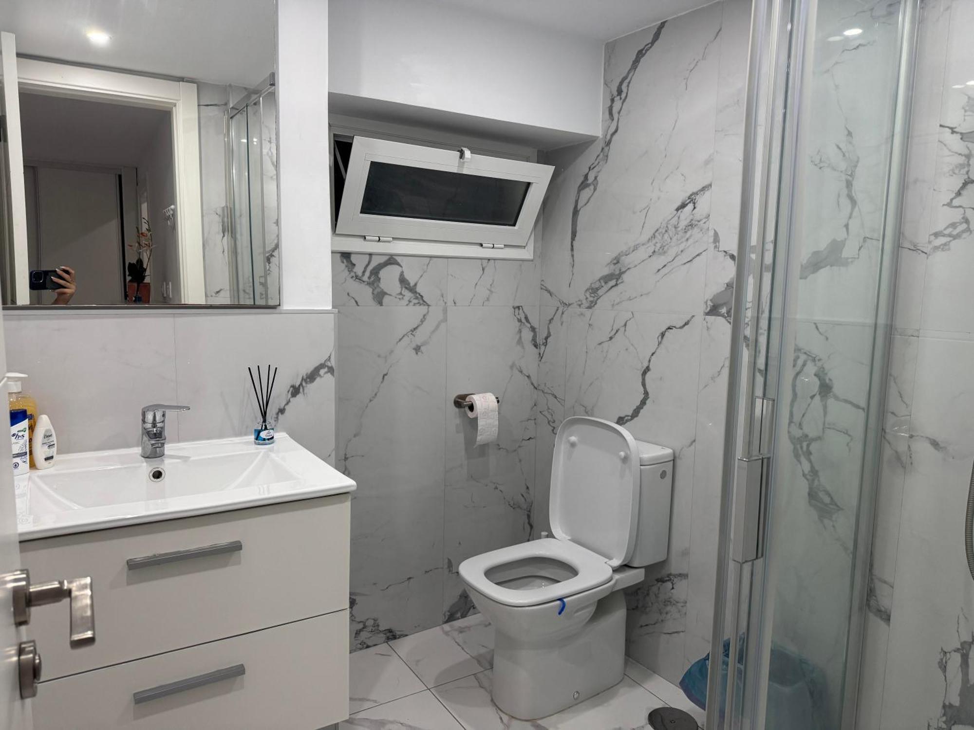 Heart Of Los Cristianos Modern Apartment Close To The Sea In Tenerife Buitenkant foto